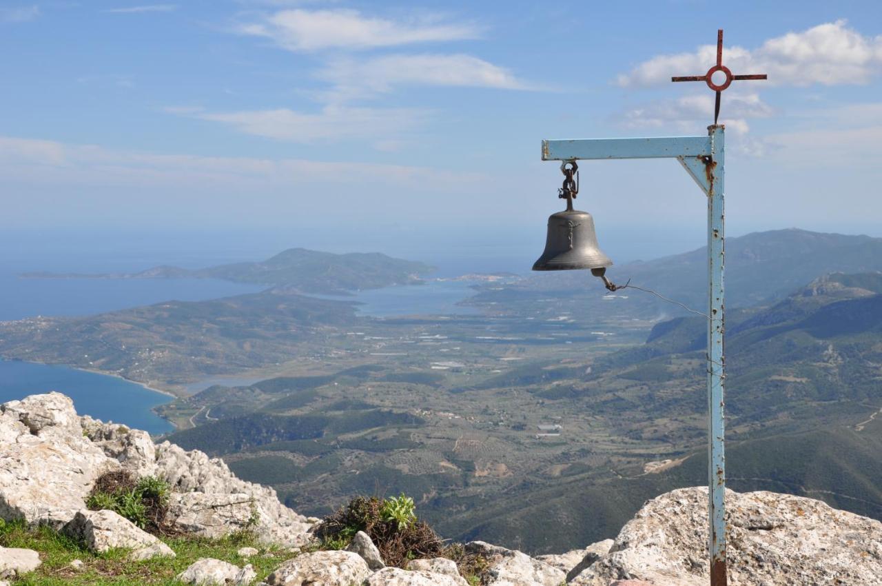 In Kalloni Direkt Am Meer, Tolle Aussicht * Kalloni (Peloponnese)